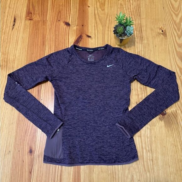 Nike Therma Sphere Element Long Sleeve Crew Top Womens Size XS 918014 Purple - Picture 3 of 16